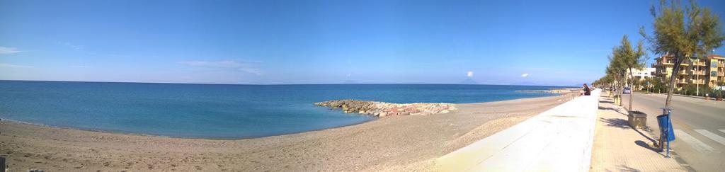Appartamenti Vacanze Mareemare 카포오를란도 외부 사진