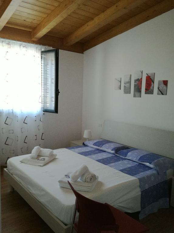 Appartamenti Vacanze Mareemare 카포오를란도 외부 사진